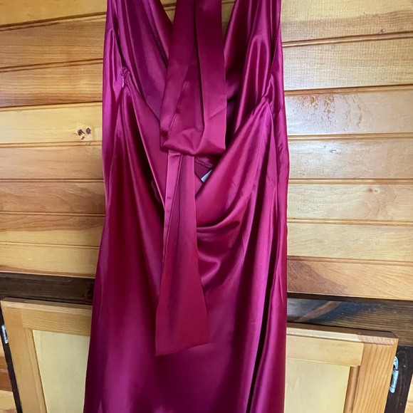 Cantonwalker Women's Sz M Cowl Neck Halterneck Slip On Backless Satin Mini Dress - Picture 5 of 6